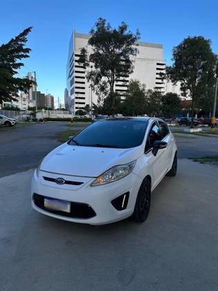 FORD FIESTA 1.6 SE HATCH 16V FLEX 4P MANUAL FORD FIESTA 1.6 SE HATCH 16V FLEX 4P MANUAL